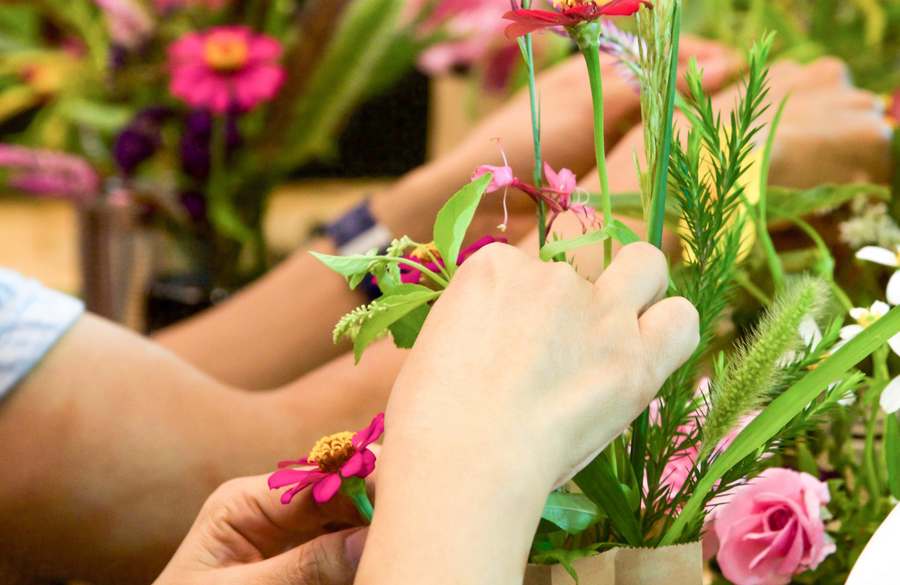 Floral Arranging Event Image