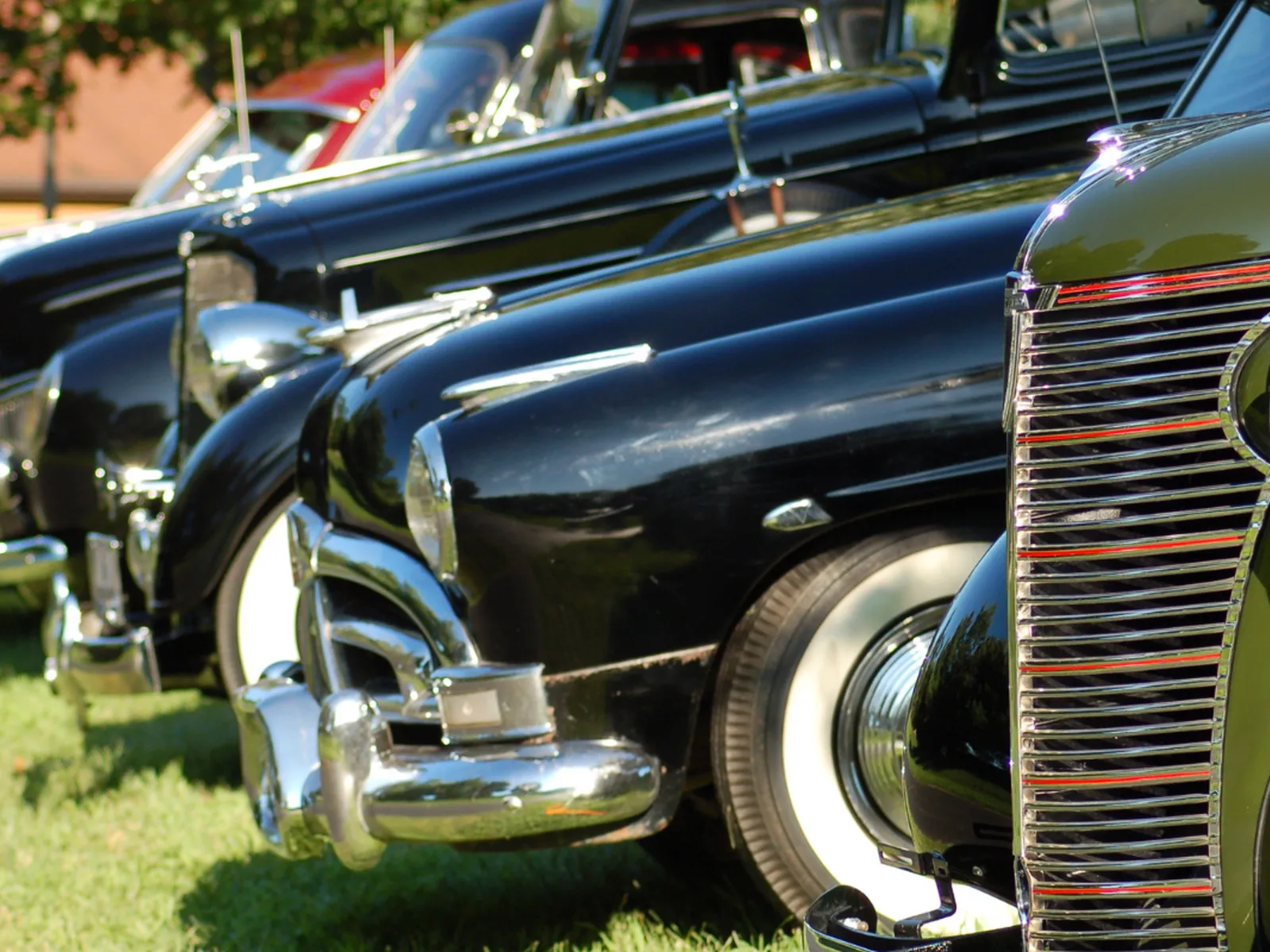 Hale Farm Car Show Image